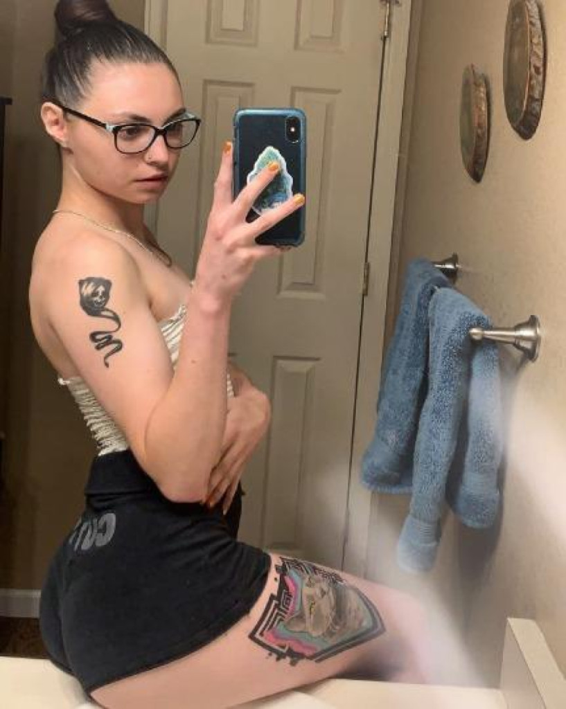 Available for both incall and outcall service ,car date🍑💦 photo 1