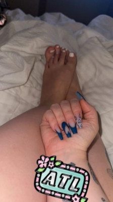 🚨XXX REDHEAD PAWG SLUT XXX Throat Goat, Pretty Pussy, Super Soft, Sensual Conversation 🥰 listing photo