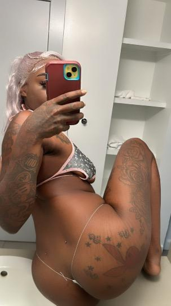 Miss photo 1
