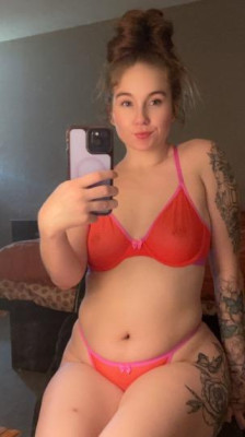 ℙ𝔼𝔸ℂℍ𝔼𝕊 listing photo