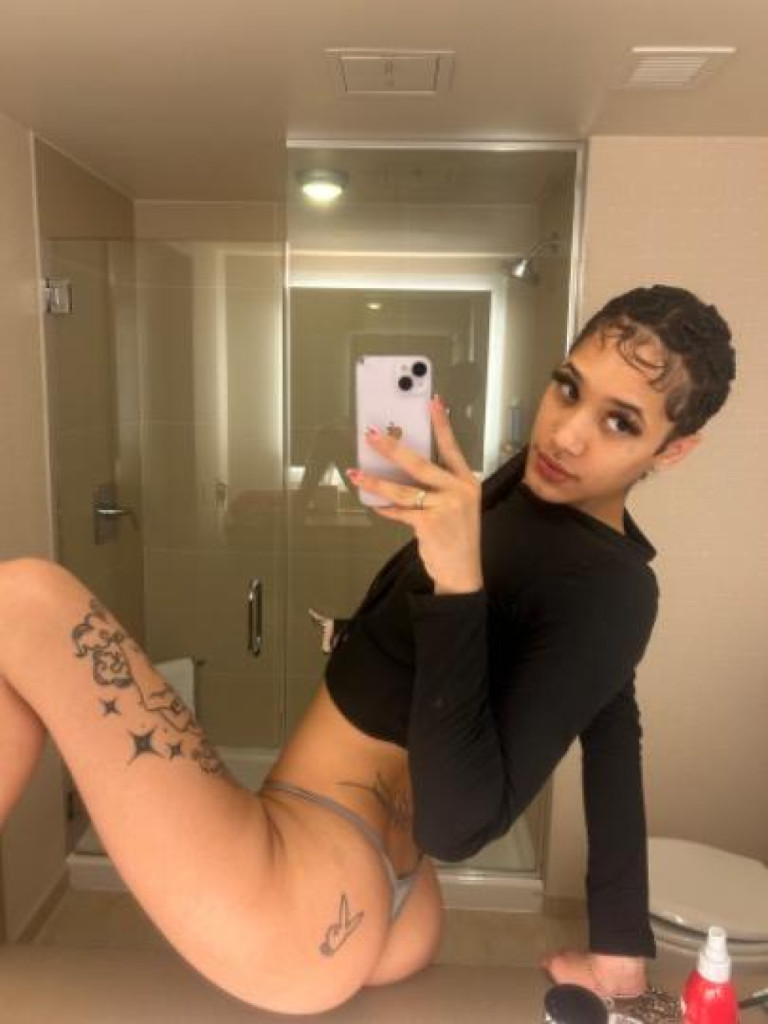 Tia photo 1