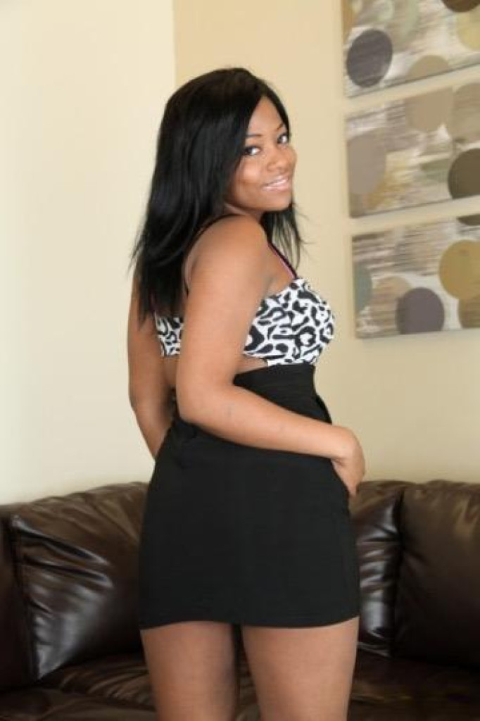 Kayla photo 1