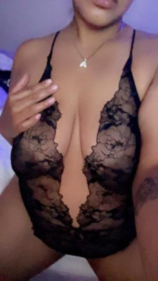 🫶🏽COME SEE ME BEFORE I LEAVE✨want a sweet and pleasant experience BEST HEAD IN TOWN listing photo