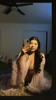 Erotic listing photo