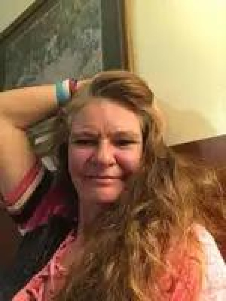 Natural mature amateur photo 1
