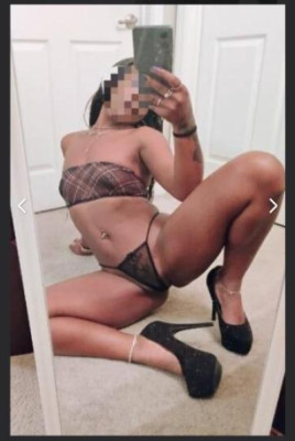 Capri👄 listing photo