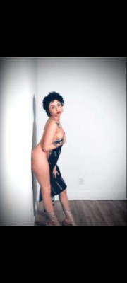 MelodyMonroe listing photo