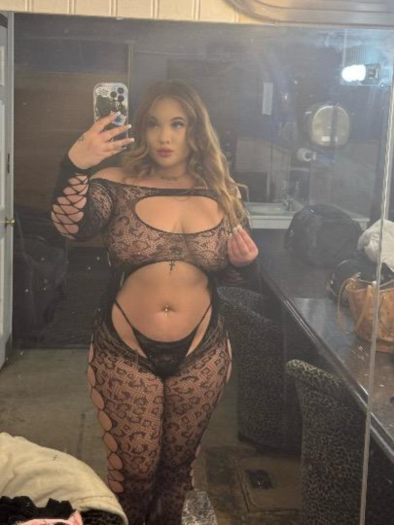 Malany photo 1