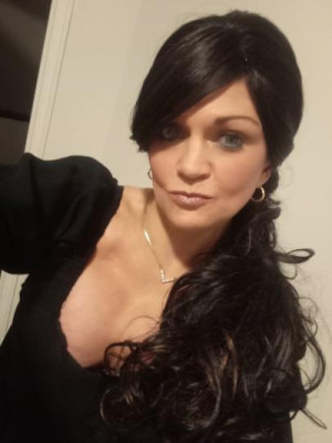 DeeNice listing photo