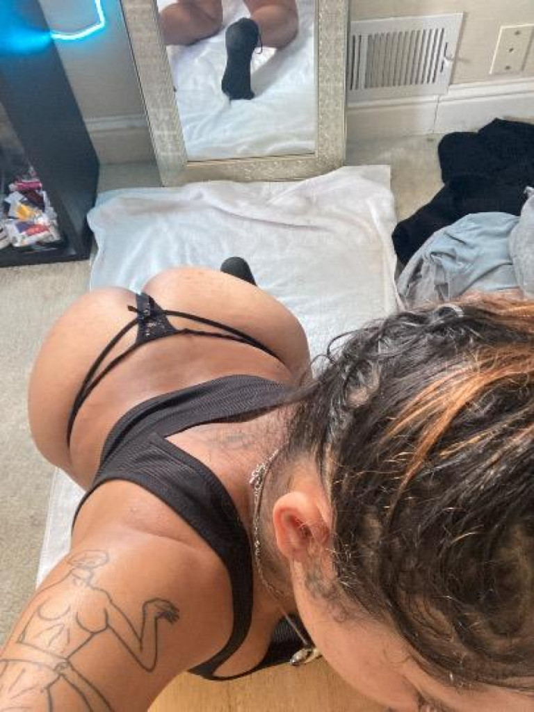 DELILAH photo 1