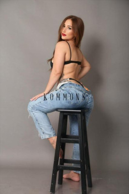 Yasmim listing photo
