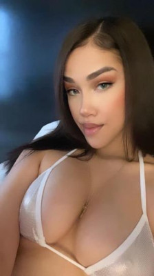 Alexus listing photo