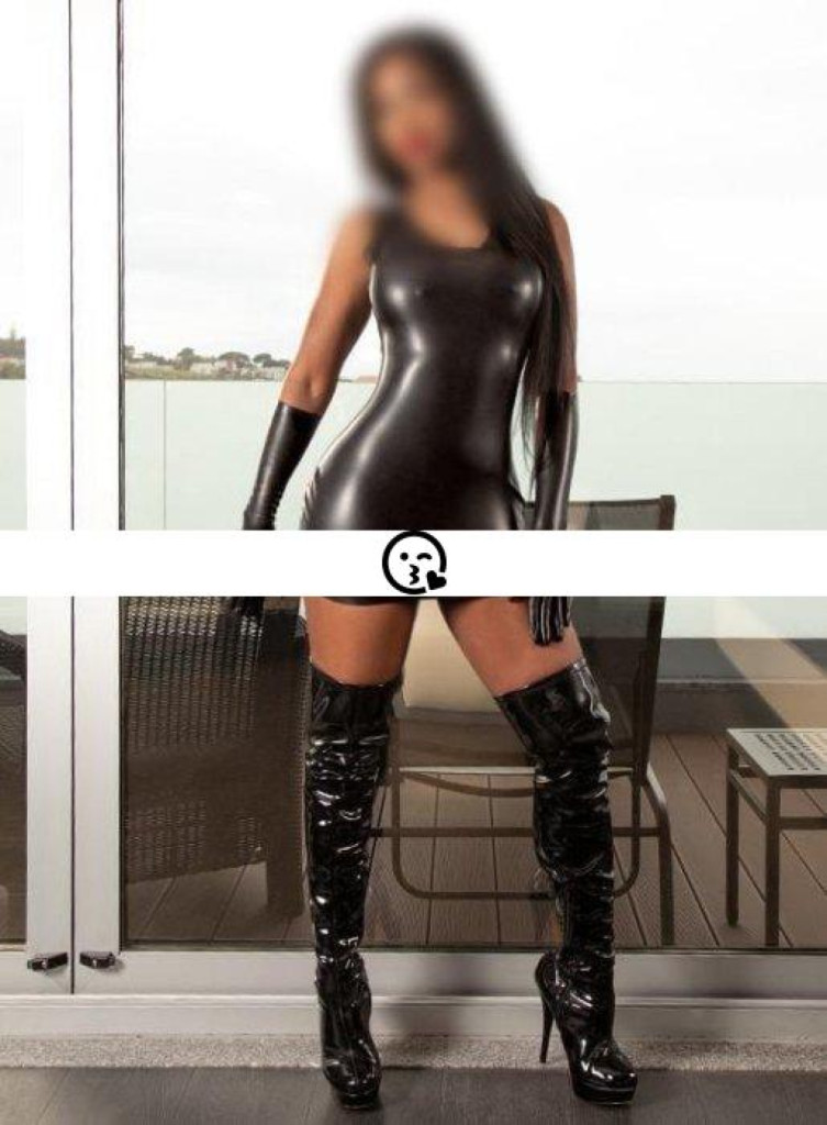 Mistress Mila photo 1