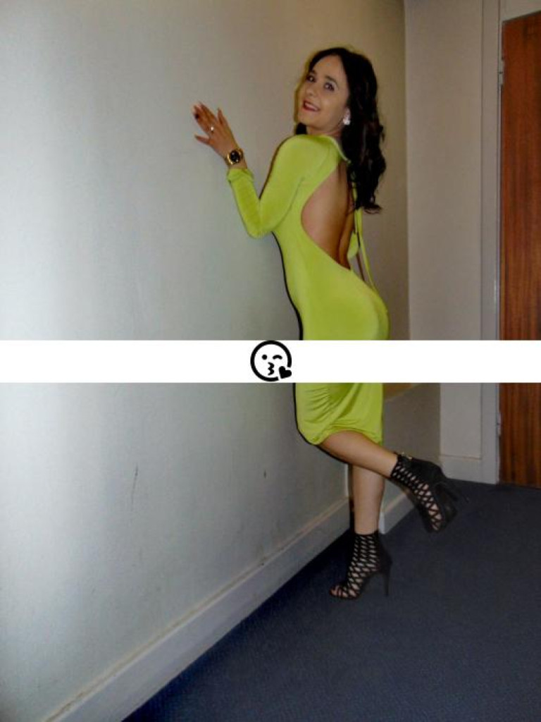 Antonia photo 1