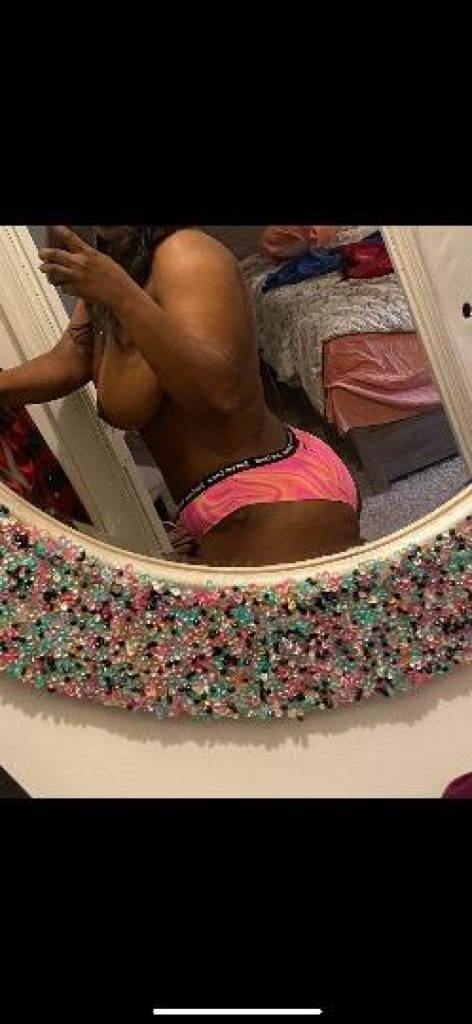 Cum get your HumpDay Nut photo 1