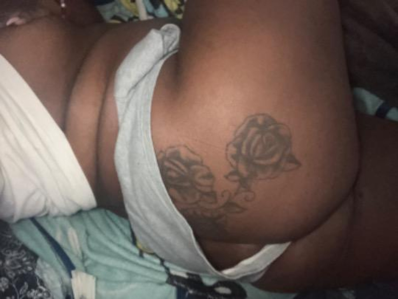 Honeyyy photo 1