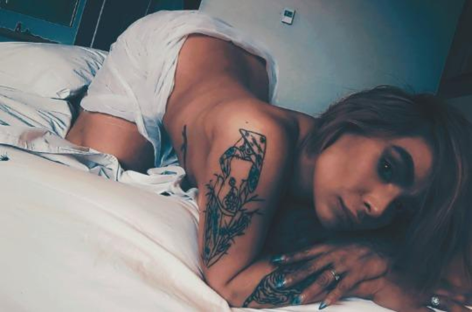 Mia photo 1