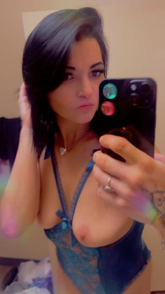 Your ticket to erotic paradise! photo 1