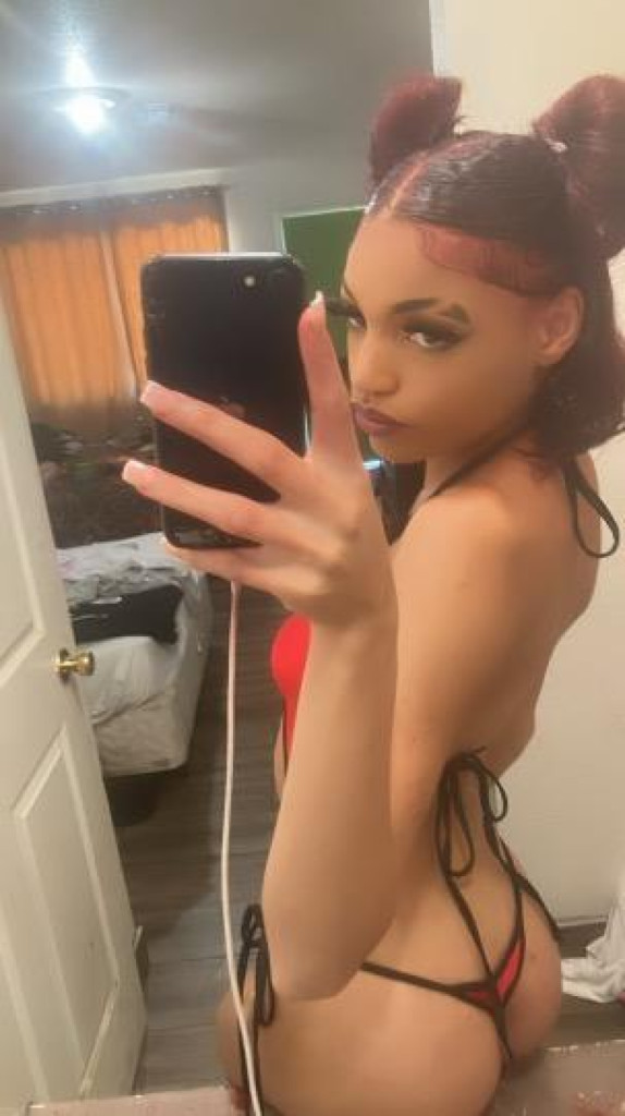 Jade😵‍💫 photo 1