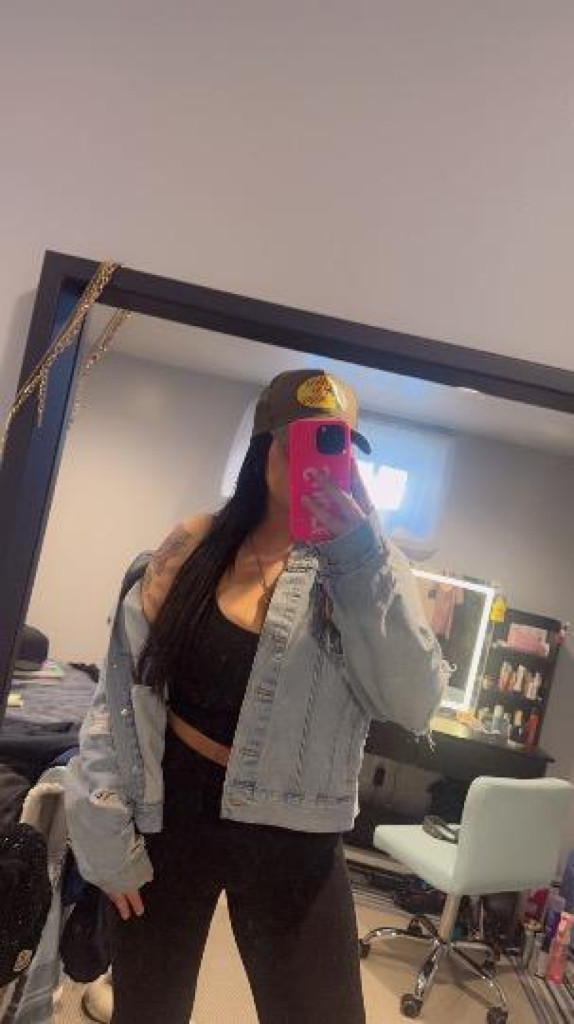 Kay photo 1