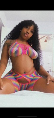 Kiya listing photo