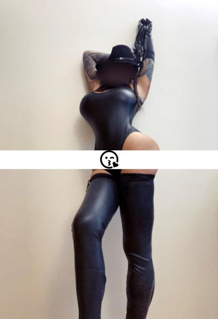 Miss Mia photo 1