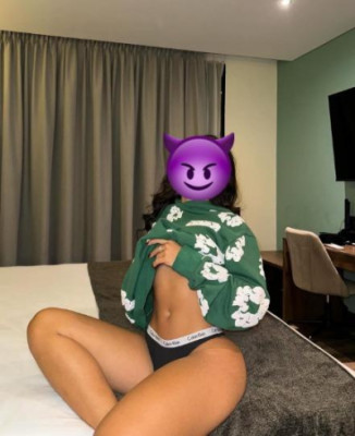 Mia listing photo