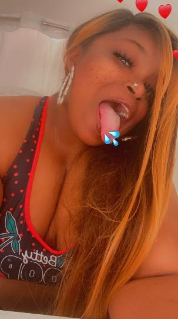 Juicyyy💦 photo 1