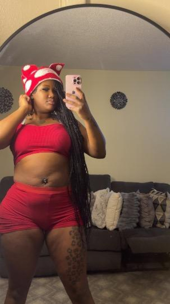 AYANNA photo 1