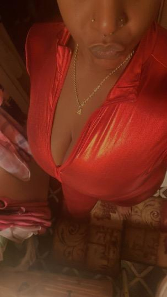 HERE FOR DOMANATRIX ONLY ‼BDSM😋 . FETISH FRIENDLY🧎🏽‍♀‍➡😈 photo 1