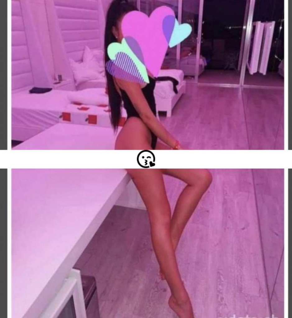 Chloe photo 1