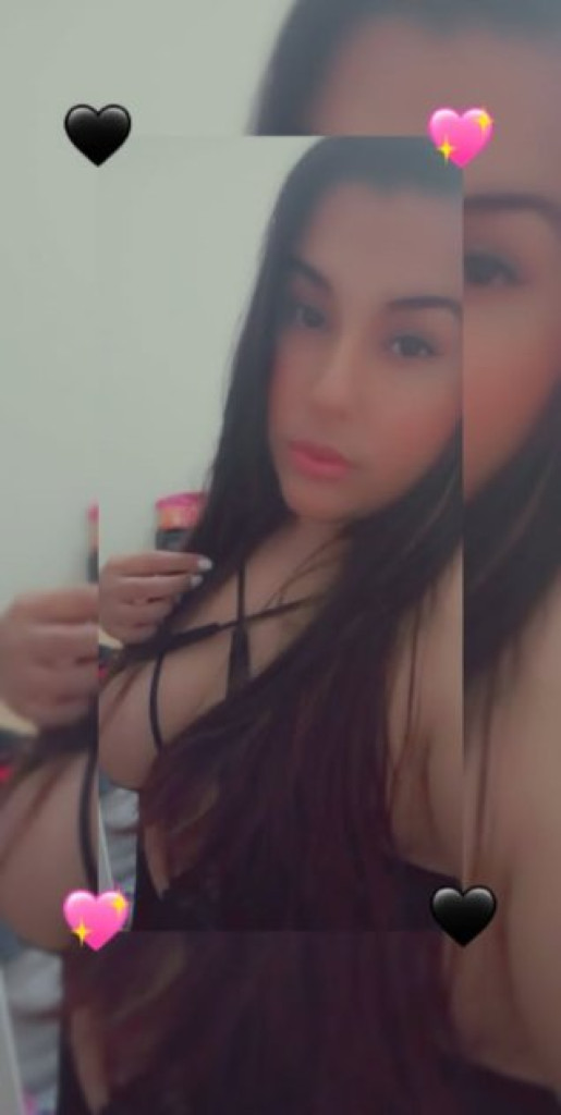 Lacey-Lynn photo 1
