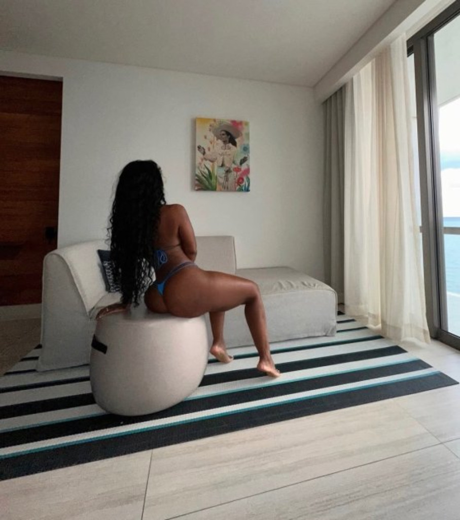Sandra photo 1