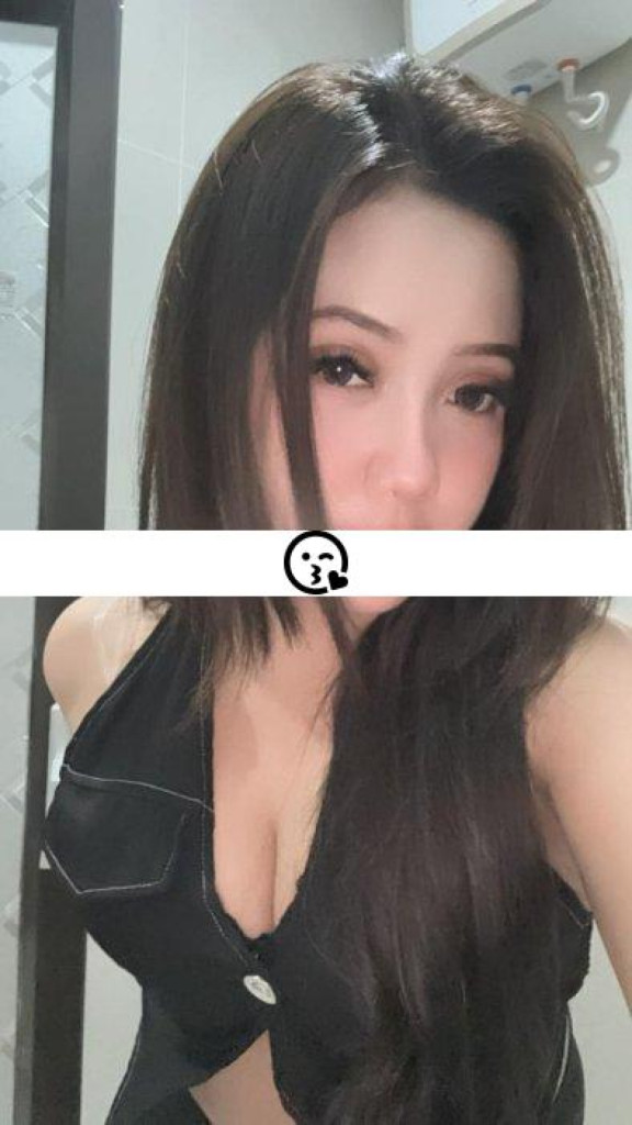 Cecillia photo 1