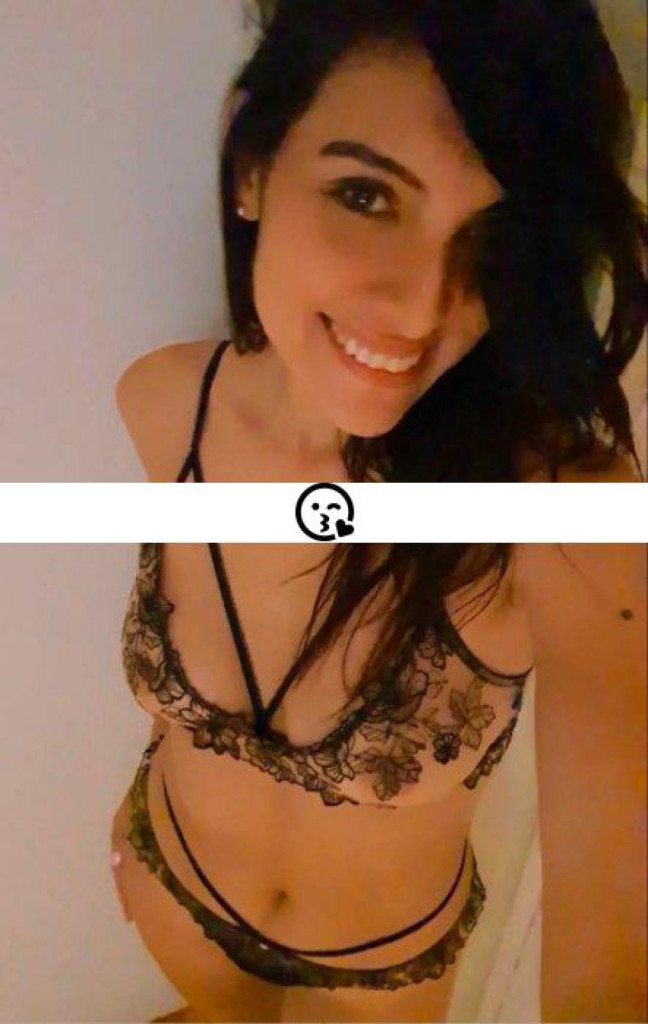 Gloria photo 1