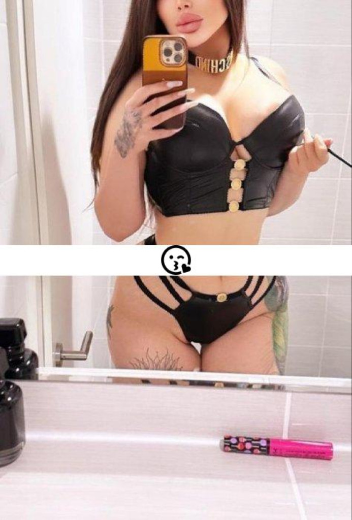 Mallory Pornstar photo 1