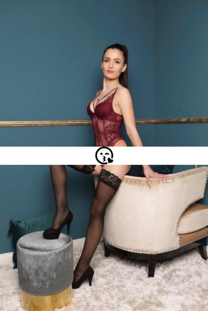 Andreea photo 1