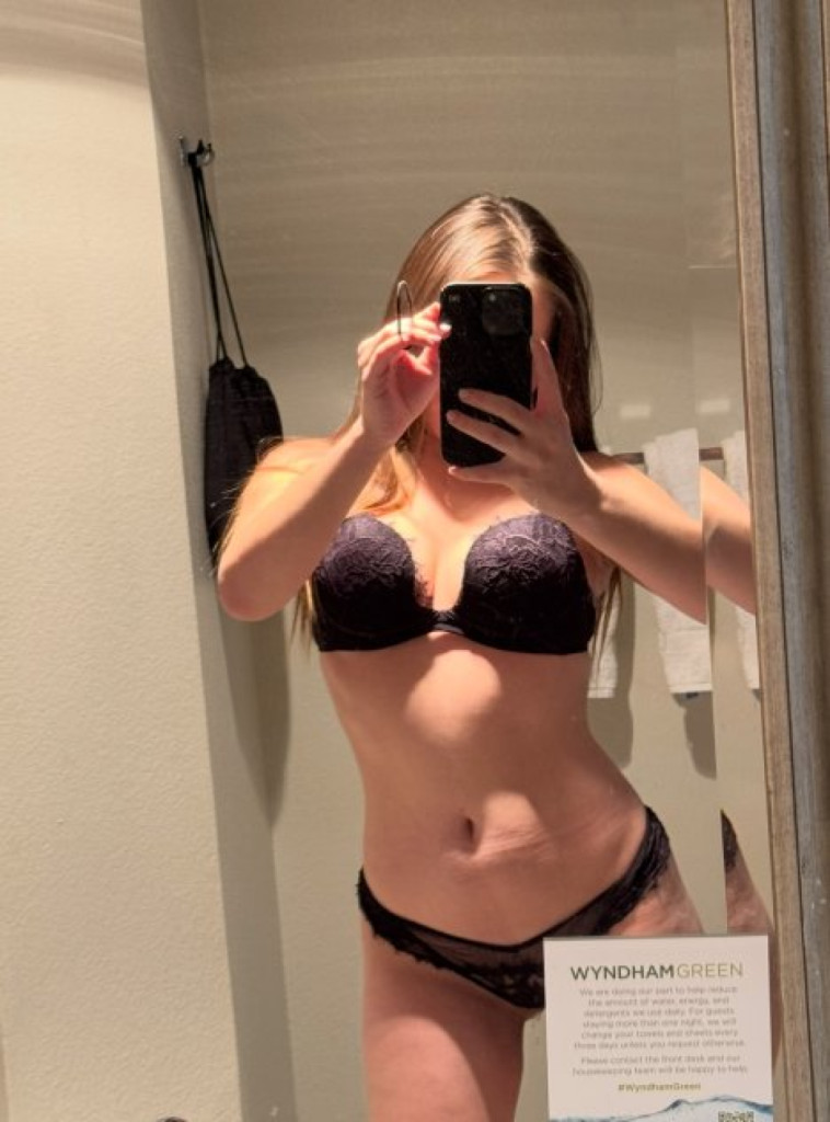JuliaSweet photo 1