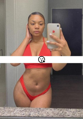 Rihanna listing photo