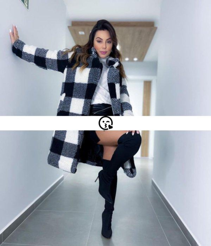 Eva photo 1