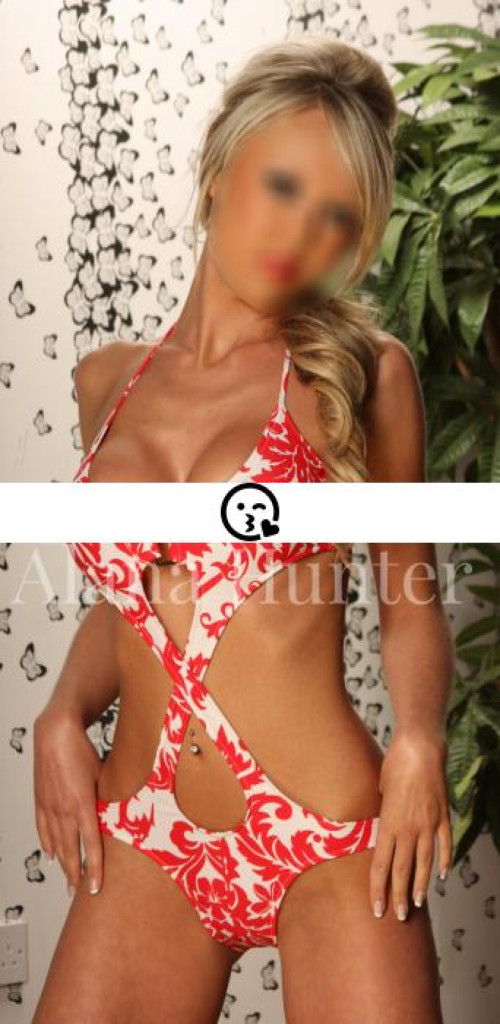 Alana Hunter photo 1