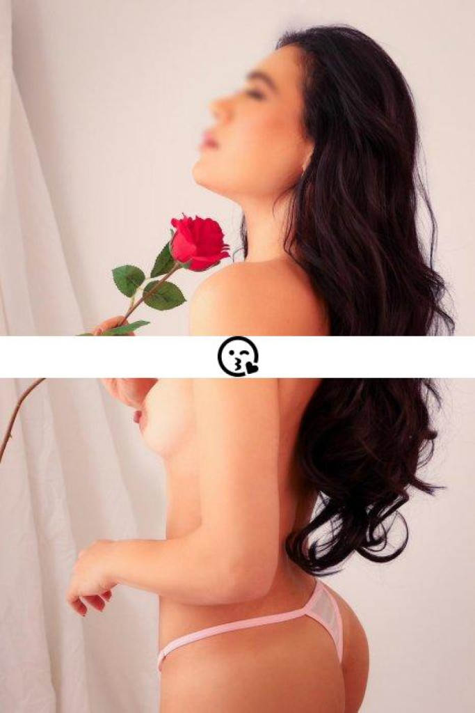 Yasmin photo 1