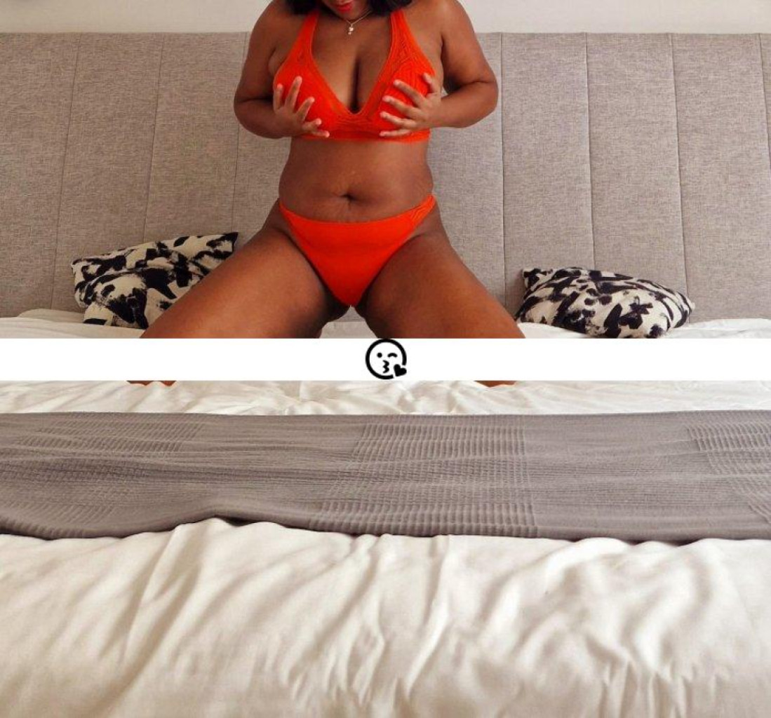 Lilly Rossy photo 1