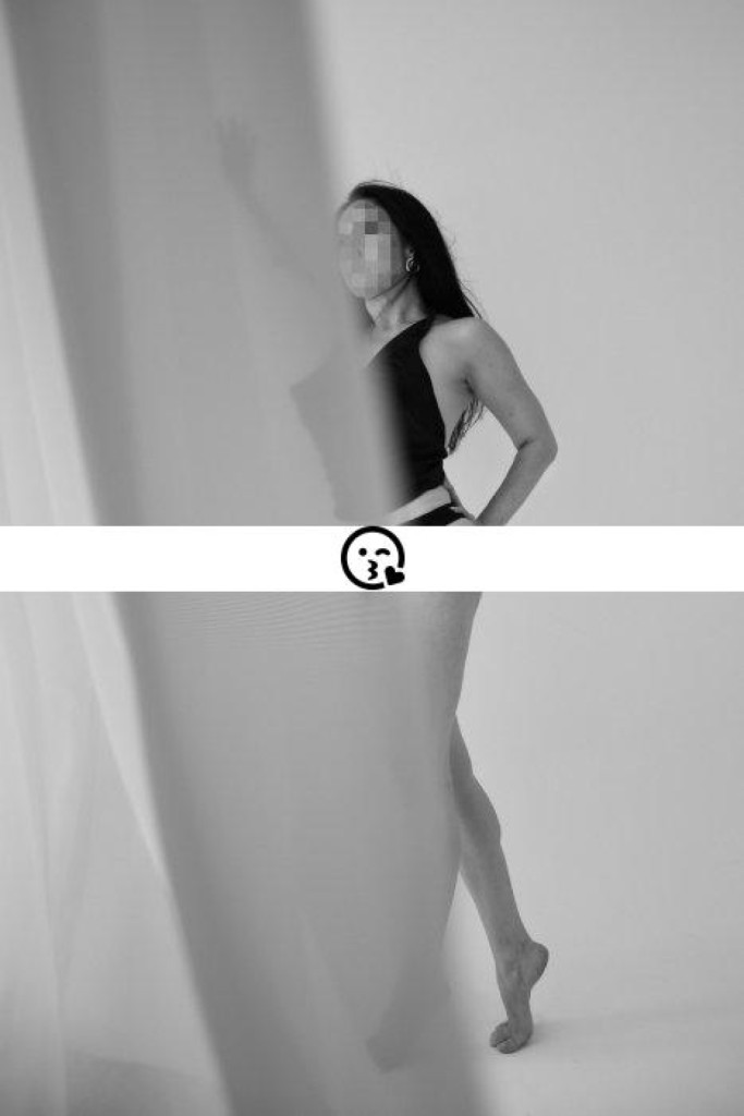 Luisa Lane photo 1