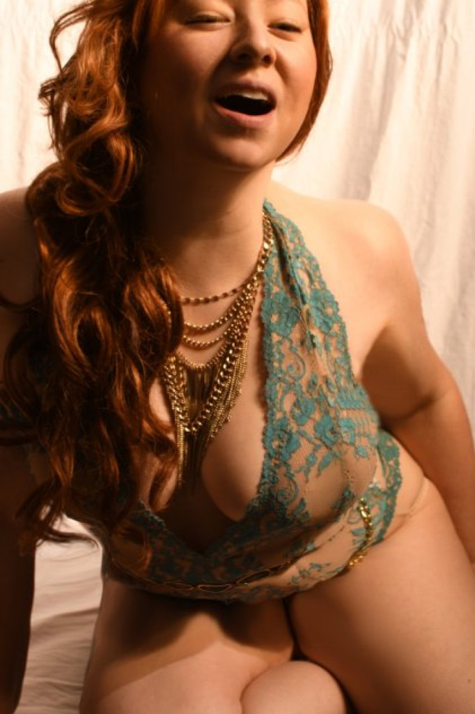 Kimberly Joy Anderson photo 1