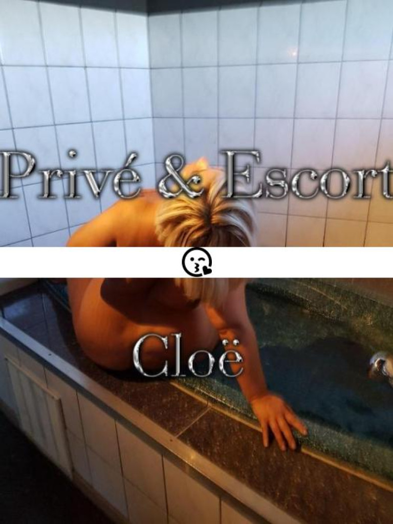 Sensual Cloë photo 1