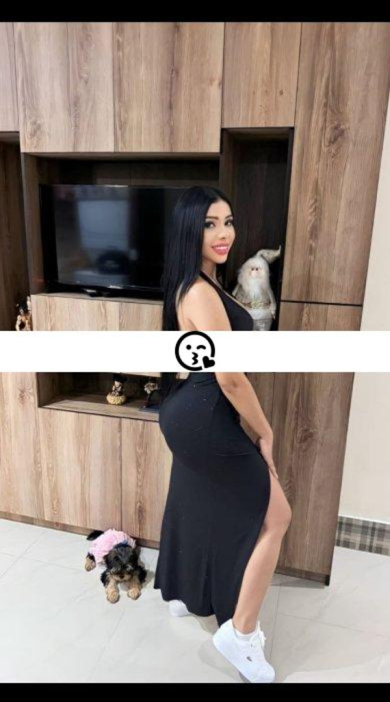 Daniela photo 1