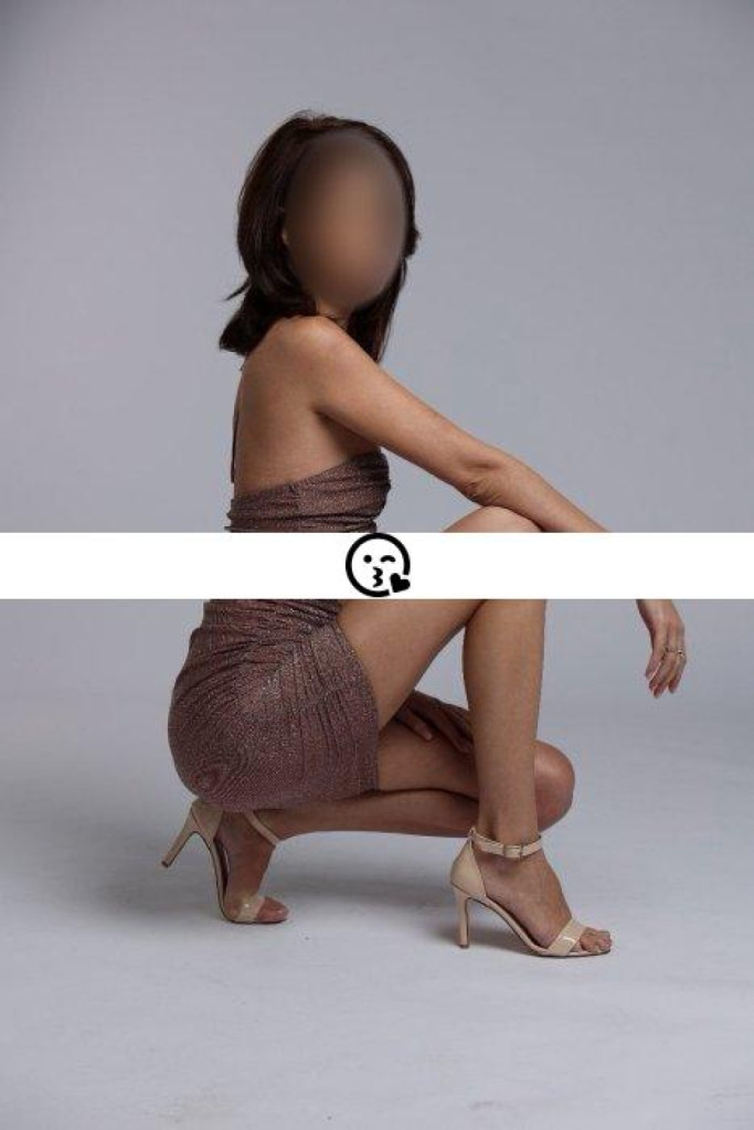 Eva Evelin photo 1