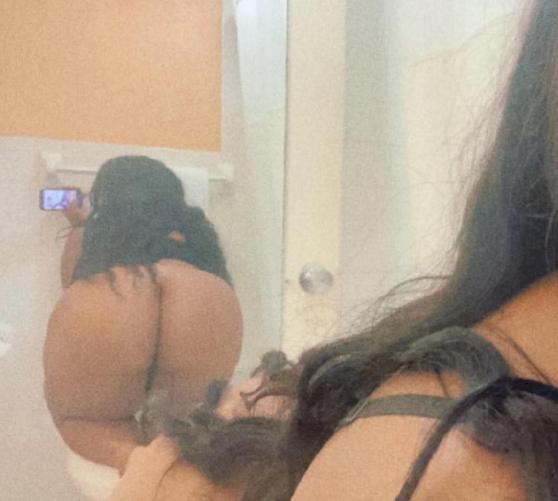 Miah Alexandria photo 1