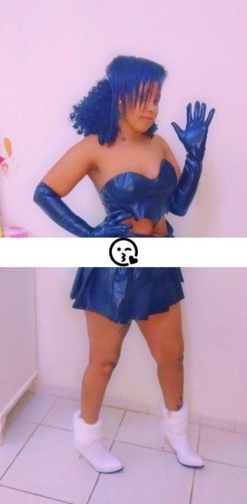 Angela photo 1
